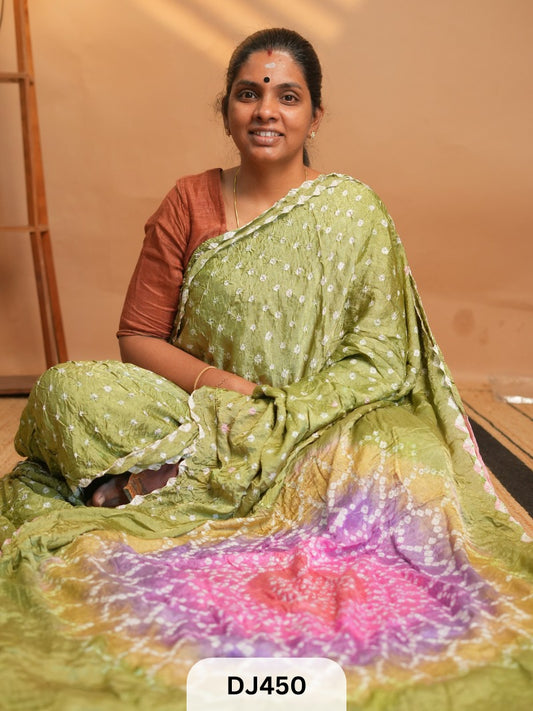 Bandhani Modal Silk Saree with lagdi patta pallu