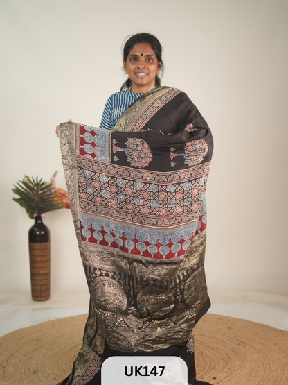 DOLA AJRAKH SAREE