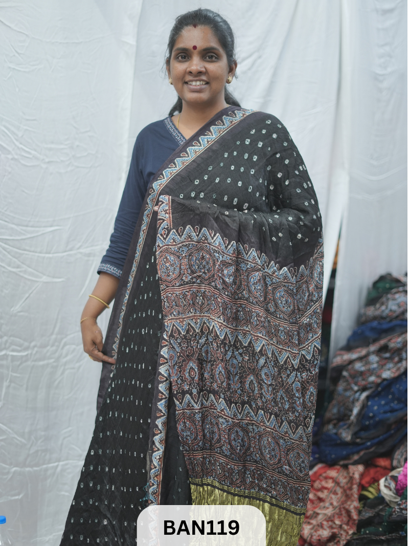 BANDHANI WITH AJRAKH SEMI GAJI SAREE
