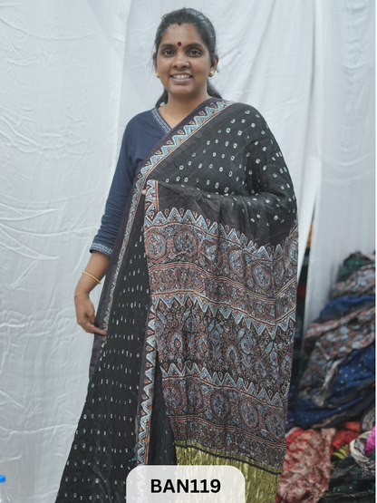 BANDHANI WITH AJRAKH SEMI GAJI SAREE
