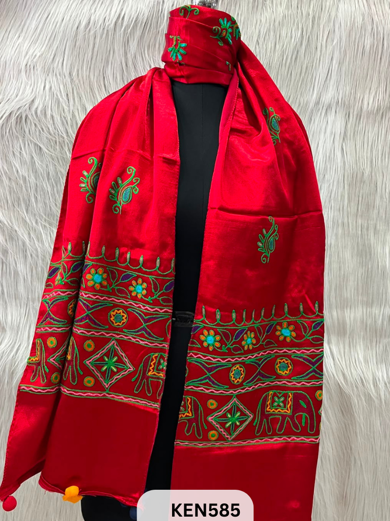 MUSHRU HAND AARI WORK STOLE