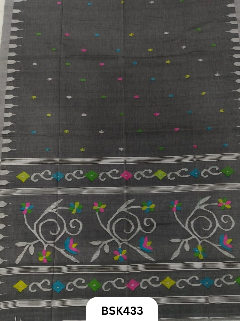Handloom Pure Mul Cotton Needle Work Saree