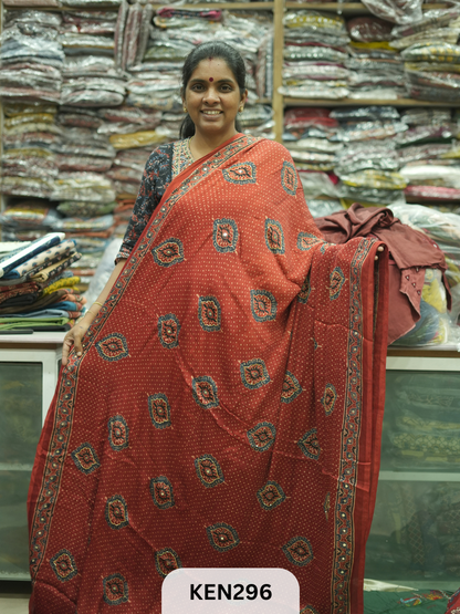 MODAL KHATLI AARI SAREE