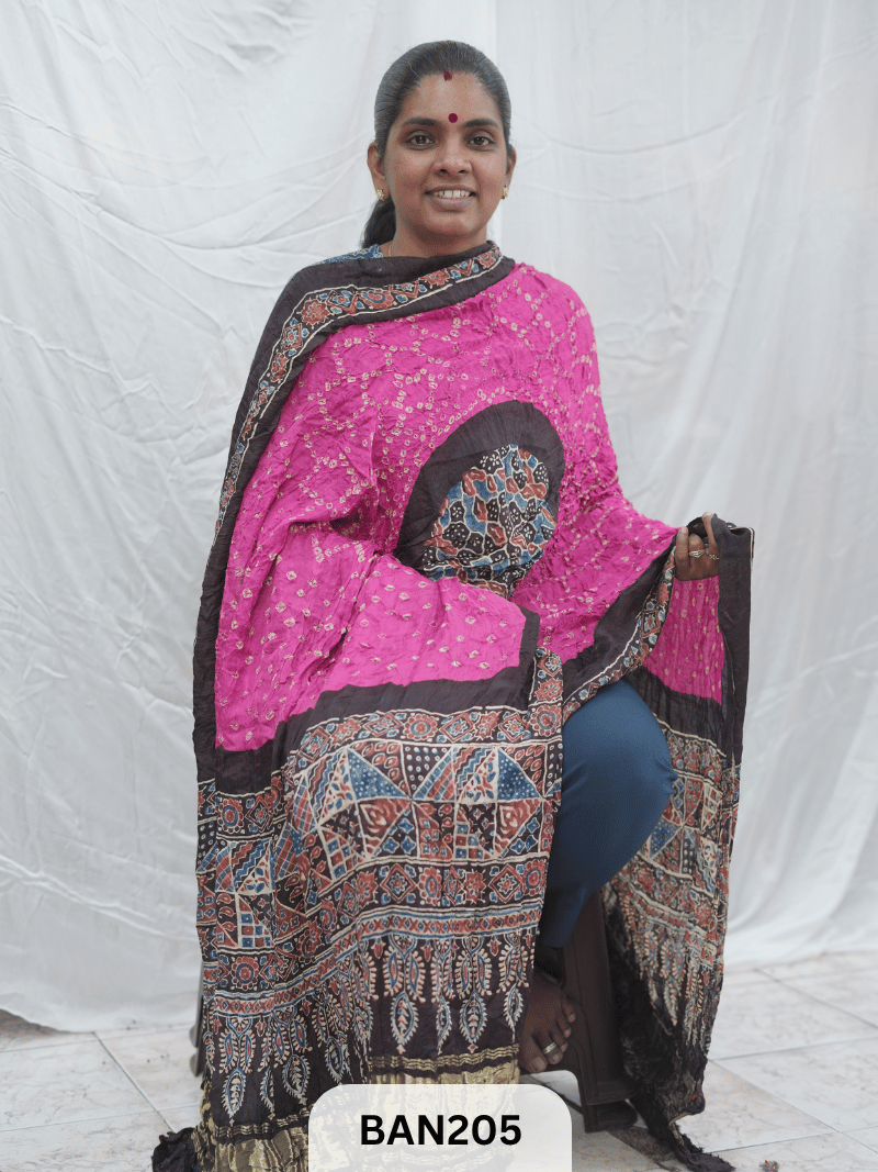 AJRAKH BANDHEJ GUL DUPPATA WITH LAGDI PATTA