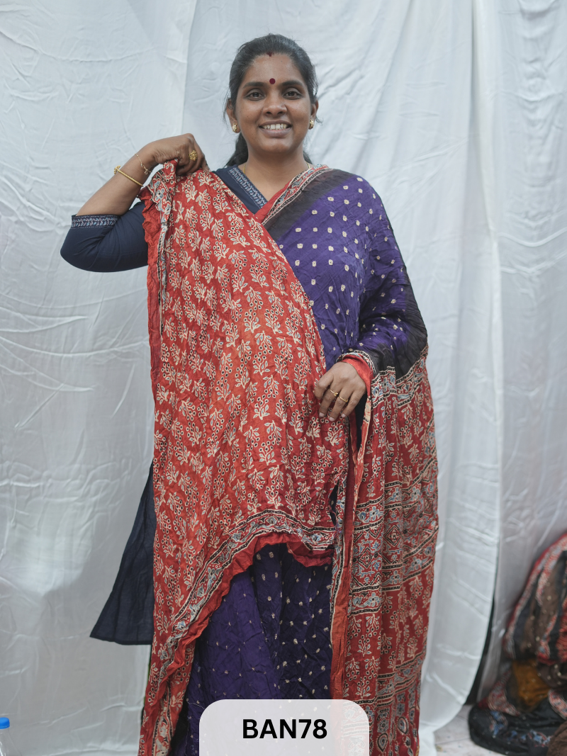BANDHANI WITH AJRAKH SEMI GAJI SAREE