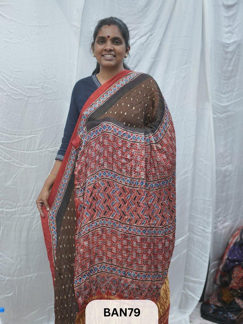 BANDHANI WITH AJRAKH SEMI GAJI SAREE