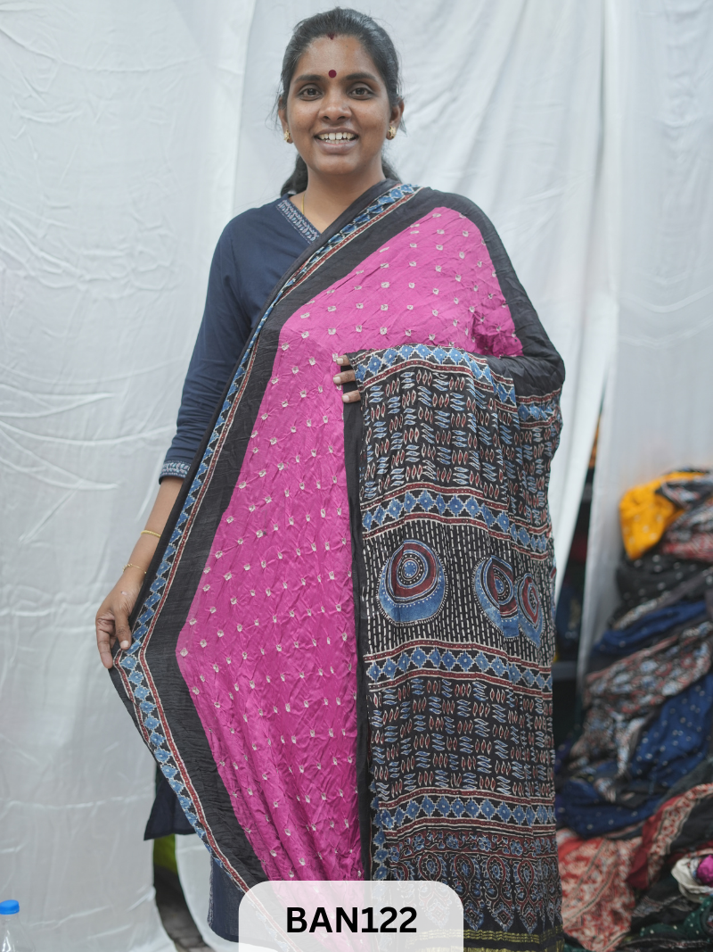 BANDHANI WITH AJRAKH SEMI GAJI SAREE