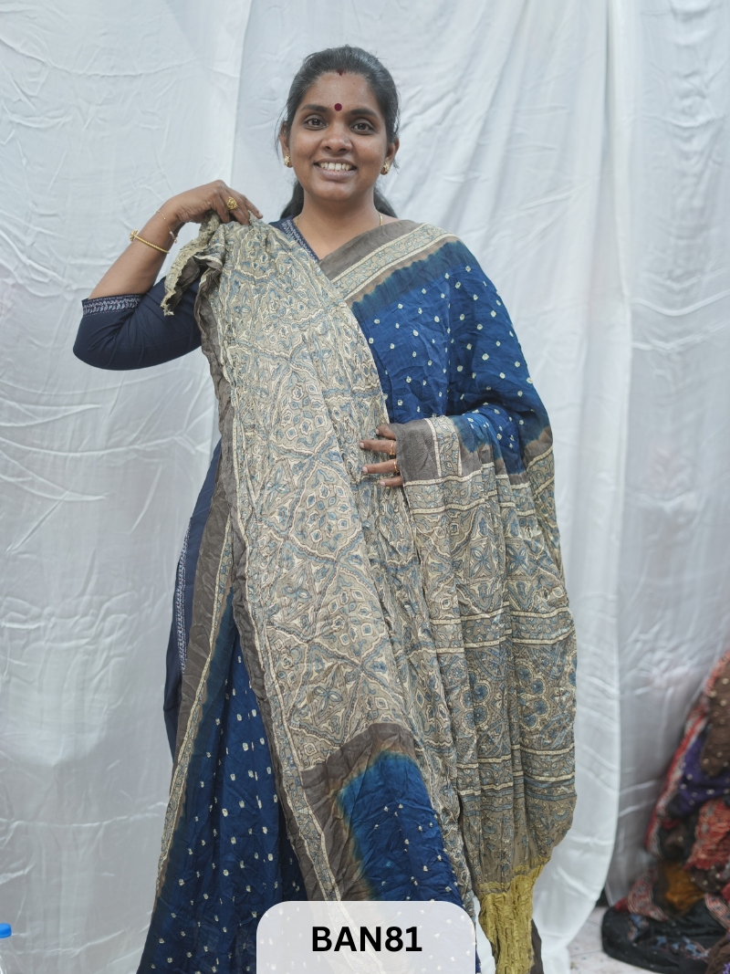 BANDHANI WITH AJRAKH SEMI GAJI SAREE