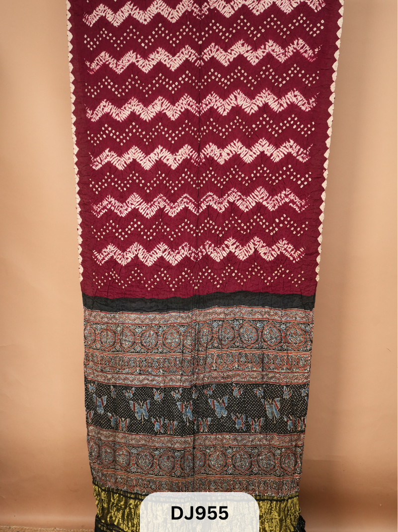 BANDHANI SHIBORI SAREE WITH LAGDI PATTA