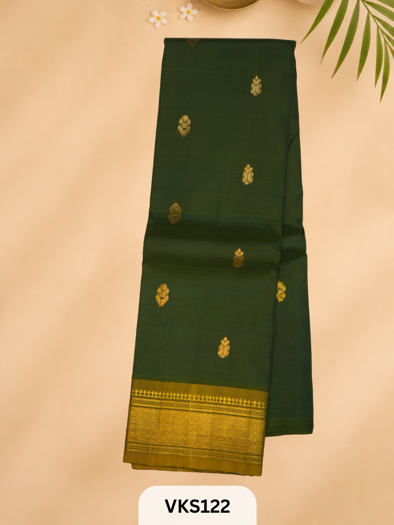 PURE KANCHIPURAM SILK SAREE WITH ONE SIDE BORDER