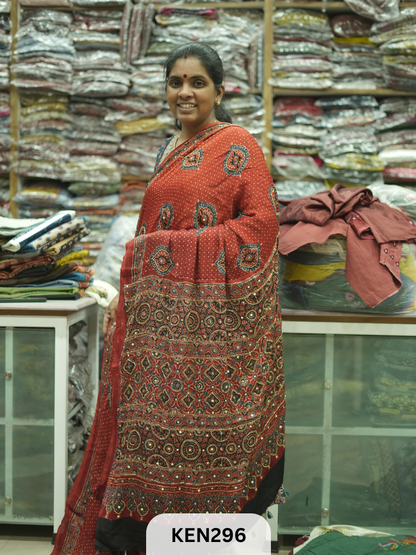 MODAL KHATLI AARI SAREE