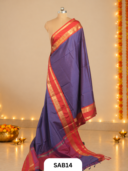 Kasa Kasa Checks With Ganga Jamuna border Saree