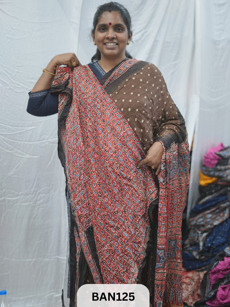 BANDHANI WITH AJRAKH SEMI GAJI SAREE