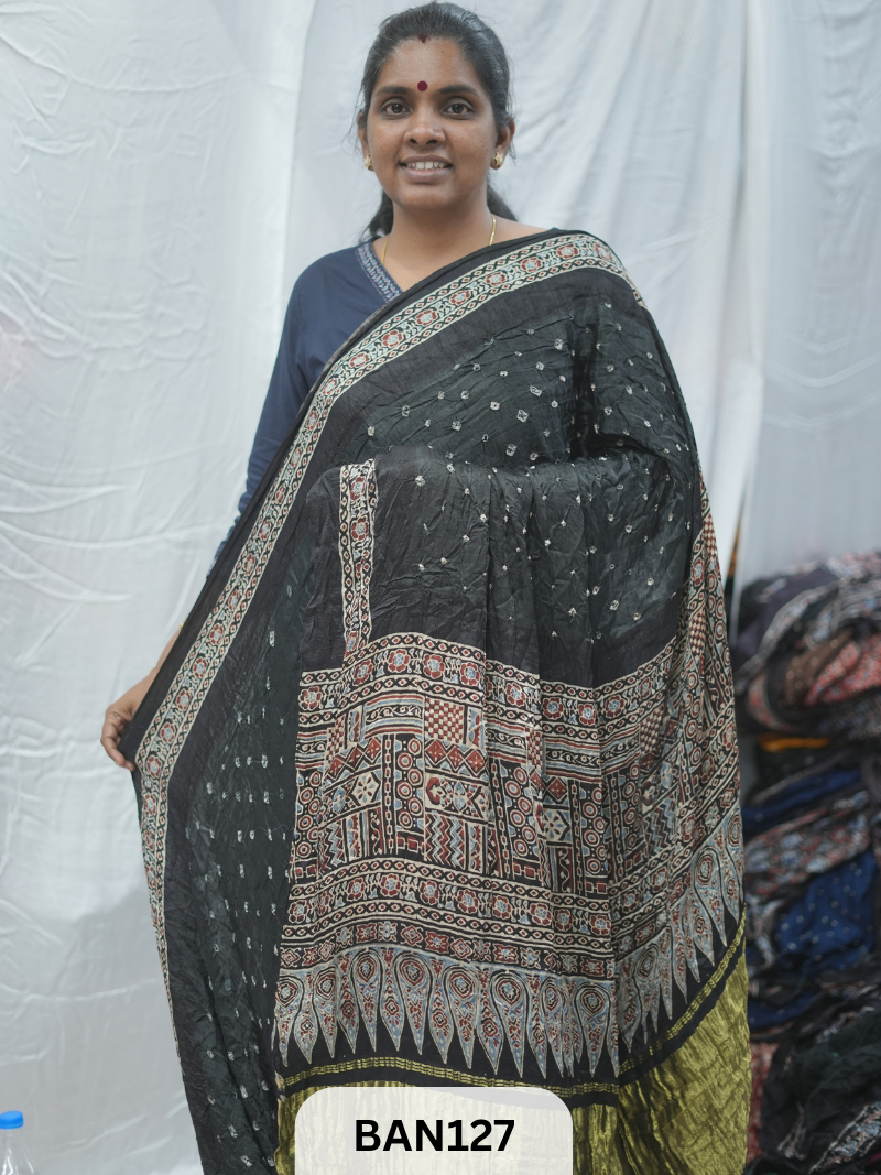 BANDHANI WITH AJRAKH SEMI GAJI SAREE