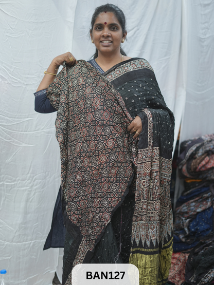 BANDHANI WITH AJRAKH SEMI GAJI SAREE