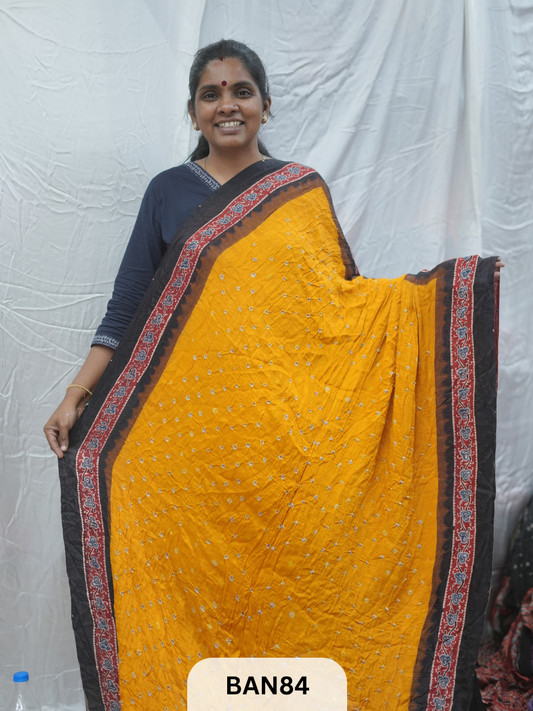 BANDHANI WITH AJRAKH SEMI GAJI SAREE