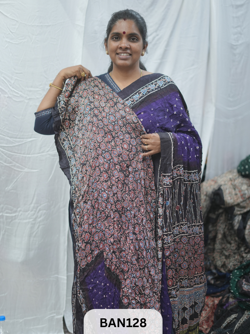 BANDHANI WITH AJRAKH SEMI GAJI SAREE
