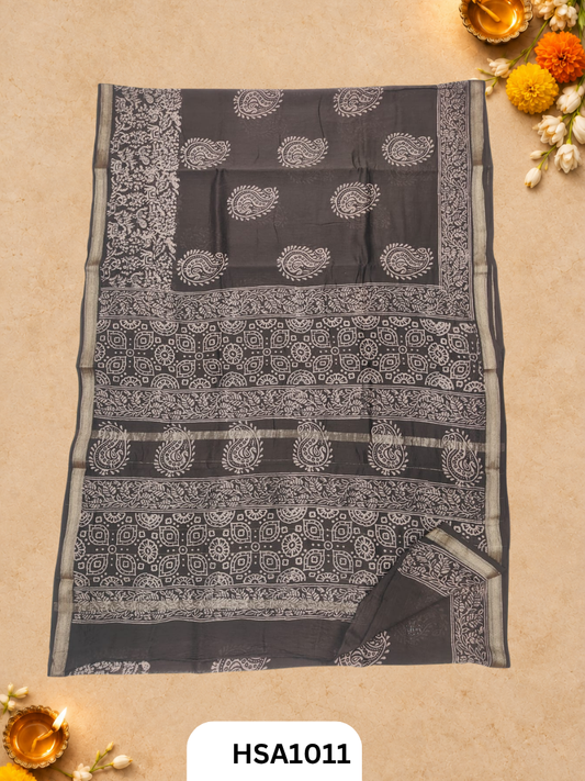 Pure Maheswari Silk Cotton - Handblock Print Saree With Blouse