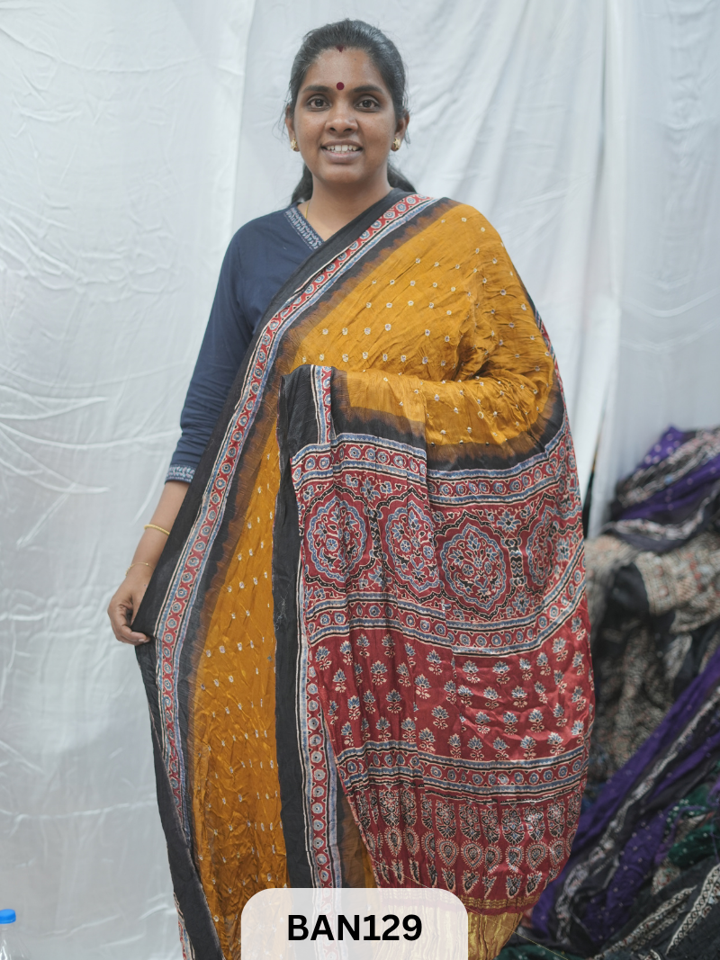 BANDHANI WITH AJRAKH SEMI GAJI SAREE