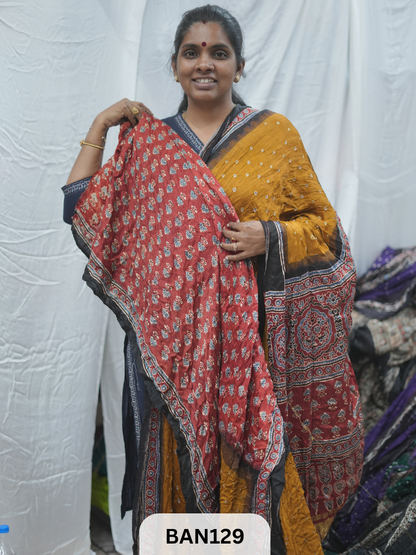 BANDHANI WITH AJRAKH SEMI GAJI SAREE