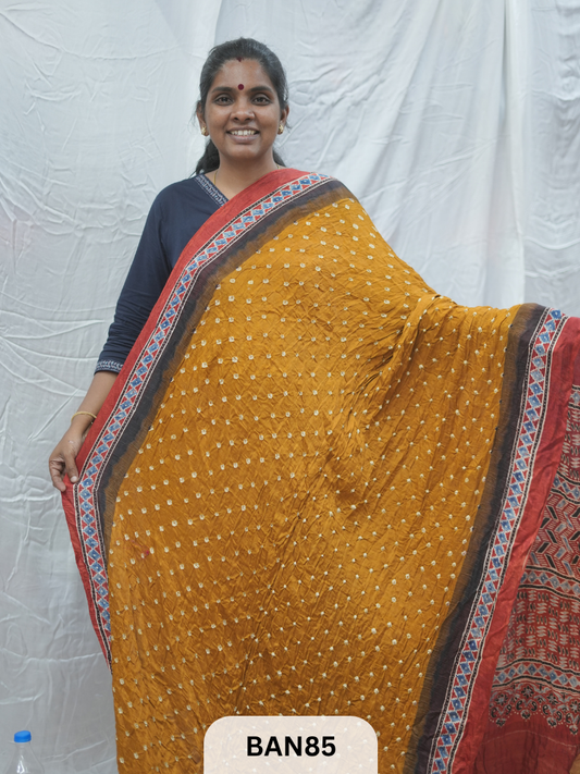 BANDHANI WITH AJRAKH SEMI GAJI SAREE