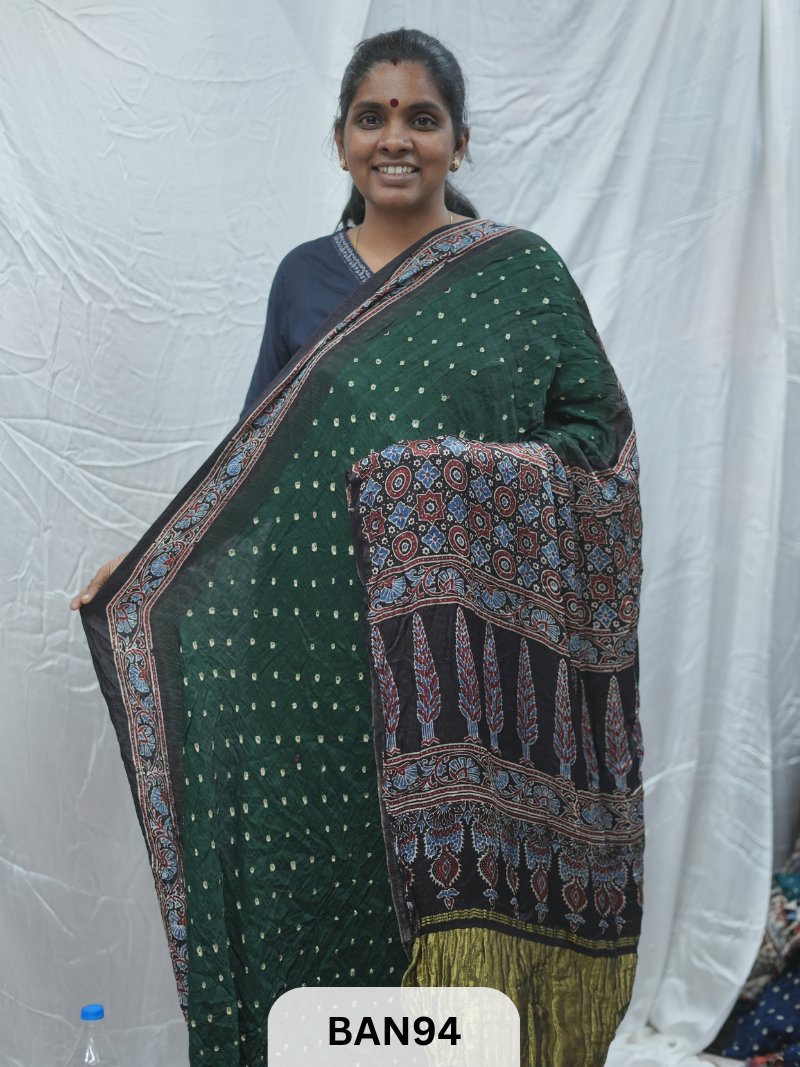 BANDHANI WITH AJRAKH SEMI GAJI SAREE