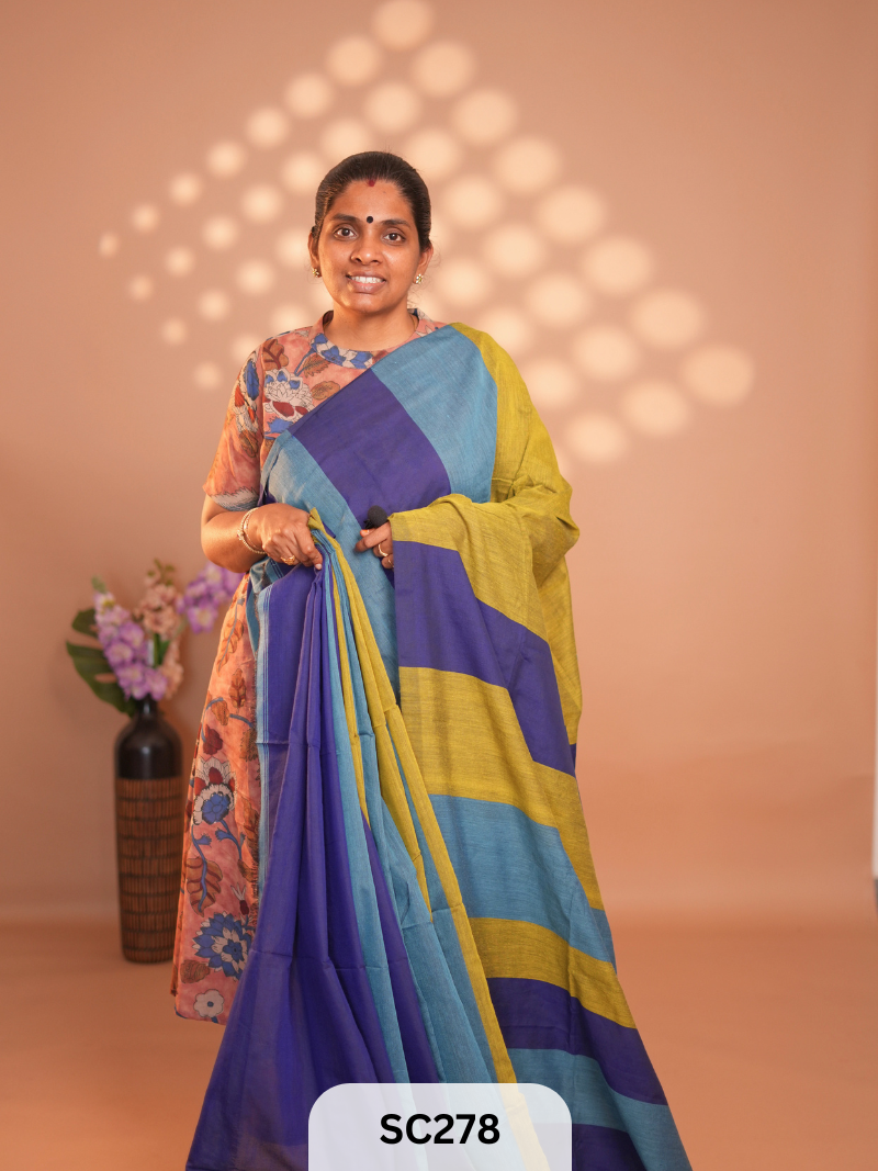 ICONIC SAREE WITH TASSELS