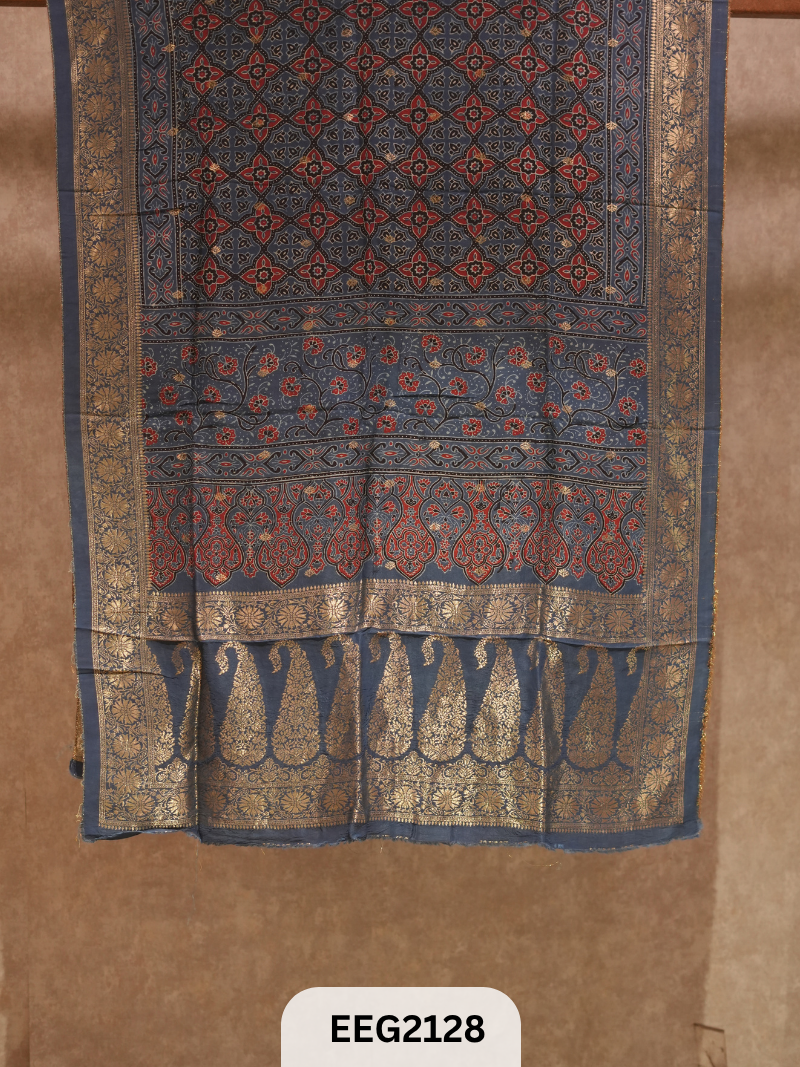 DOLA AJRAKH DUPPATTA