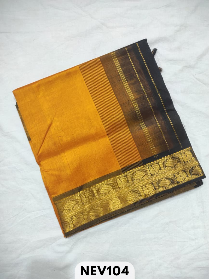 Handloom Silkcotton Design border body plain saree with contrast blouse