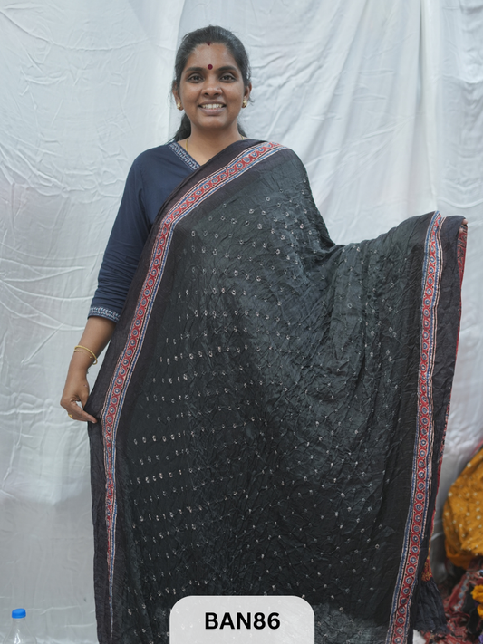 BANDHANI WITH AJRAKH SEMI GAJI SAREE