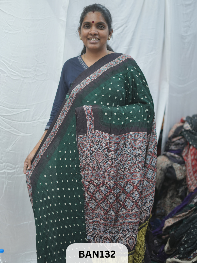 BANDHANI WITH AJRAKH SEMI GAJI SAREE
