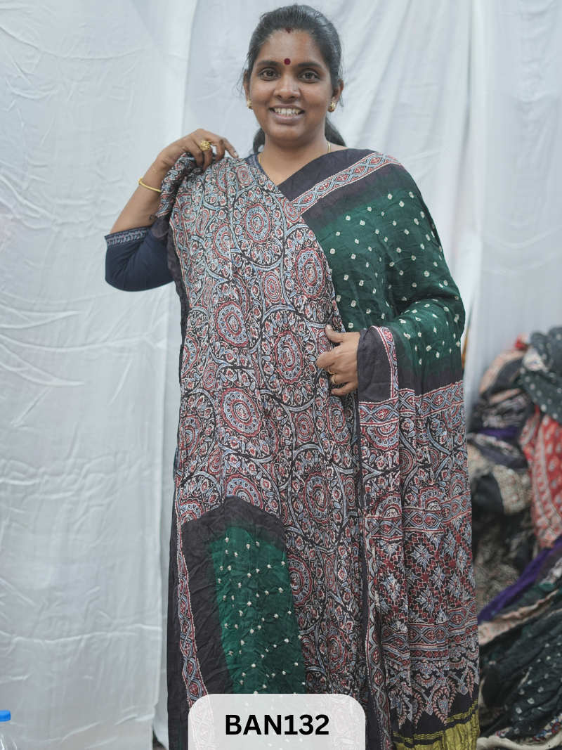 BANDHANI WITH AJRAKH SEMI GAJI SAREE