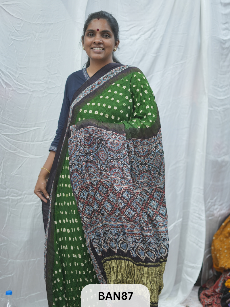 BANDHANI WITH AJRAKH SEMI GAJI SAREE