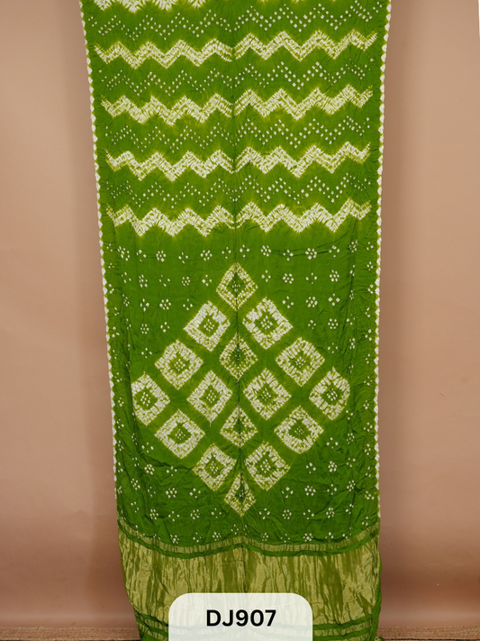 BANDHANI SHIBORI SAREE WITH LAGDI PATTA