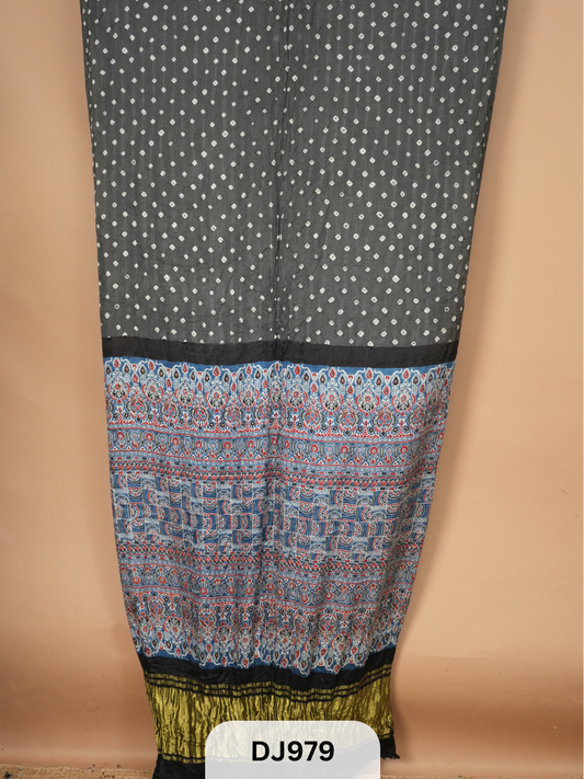 BANDHANI + AJRAKH SAREE WITH LAGDI PATTA