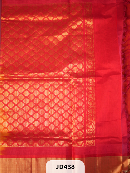 KUPPADAM TEMPLE TISSUE BODY PLAIN SAREE
