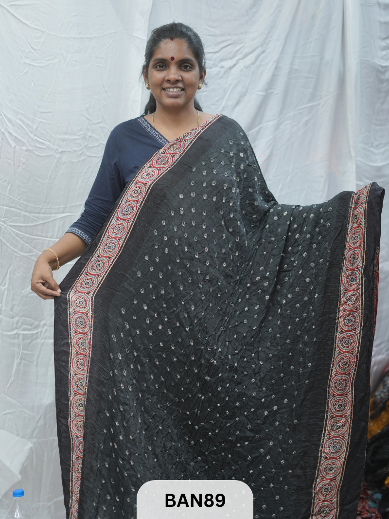 BANDHANI WITH AJRAKH SEMI GAJI SAREE