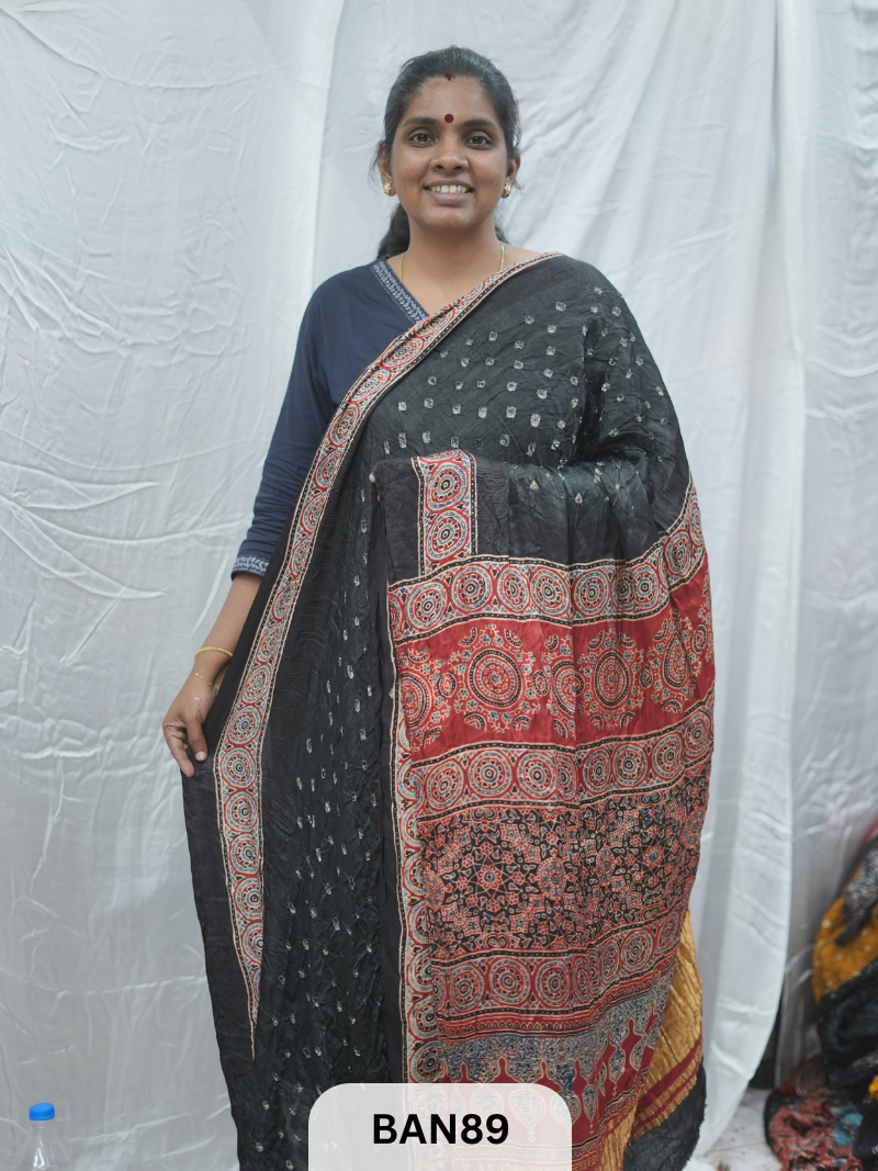 BANDHANI WITH AJRAKH SEMI GAJI SAREE