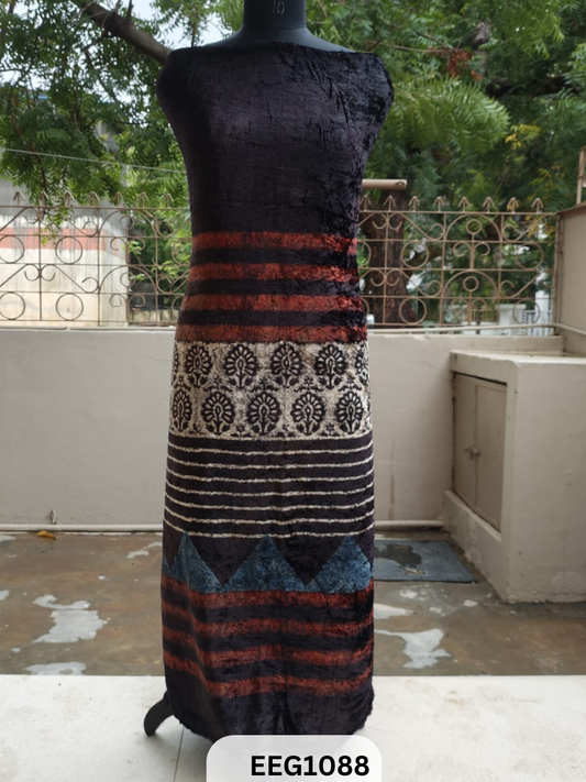 VELVET AJRAKH PRINTED TOP-2.4 MTR