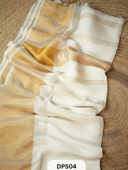 Linen Saree with zari border