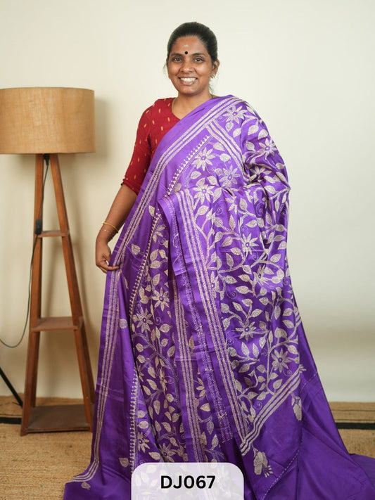Raw Silk Kantha Stitch Floral Heritage Saree in Purple – Handcrafted Elegance by Saree Story with Shanmuga Priya Saree Story with Shanmuga Priya