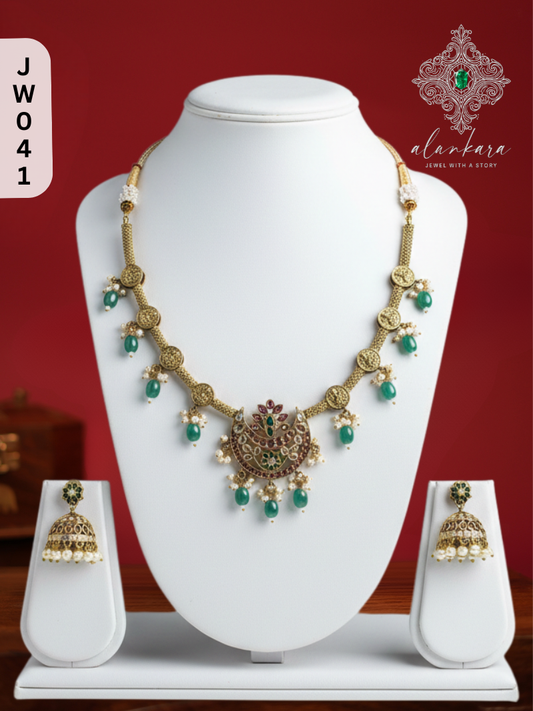 HASLI TEMPLE NECKSET